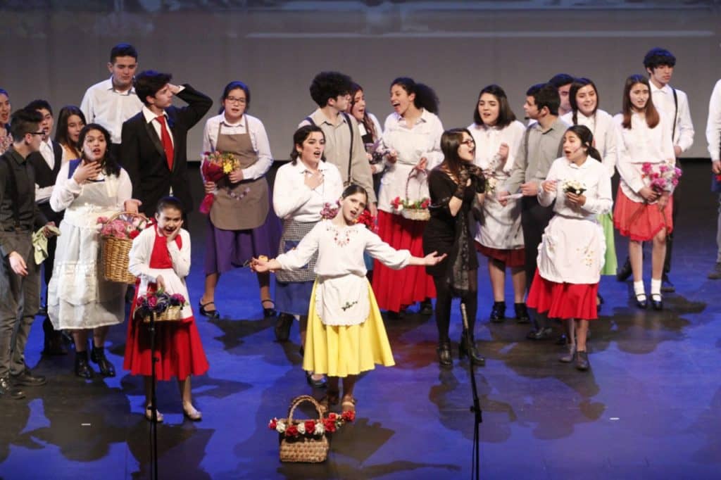En el Teatro Provincial el Coro Infantil Juvenil celebró sus siete años