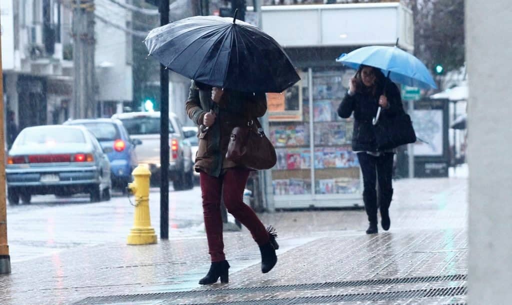 Meteorología emite aviso de precipitaciones en la zona central