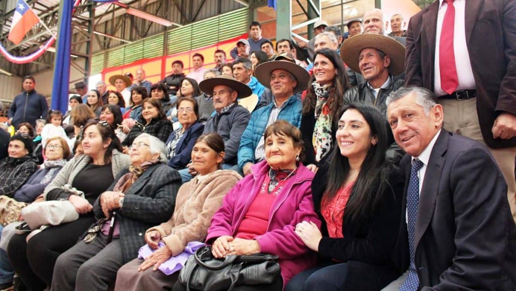 Crianceros afectados por la sequía reciben ayuda gubernamental