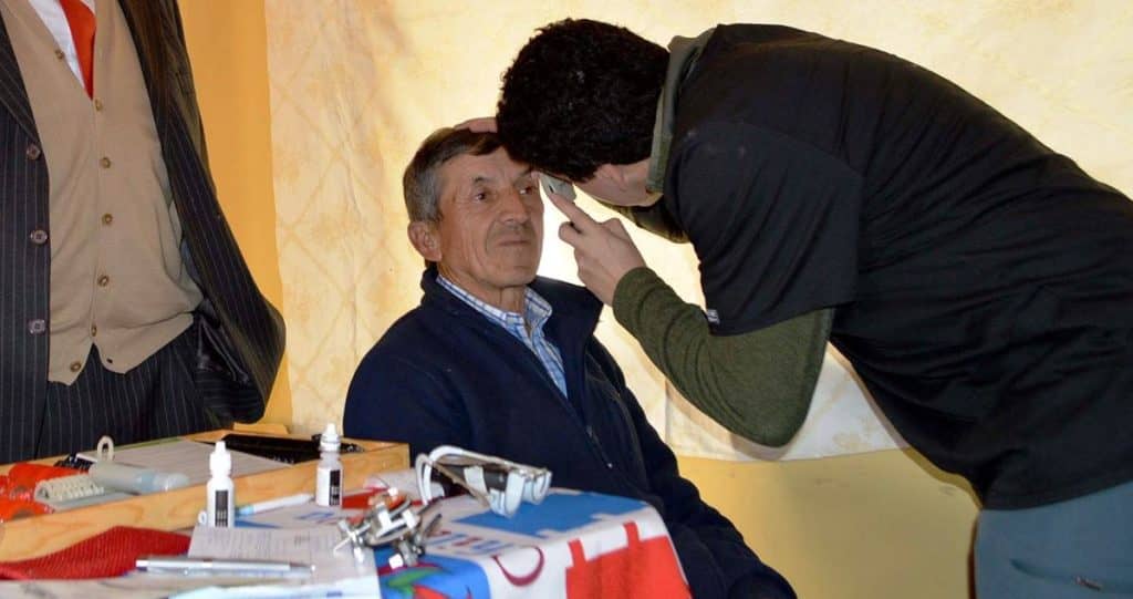 Óptica Popular de Rauco inició operativos en terreno