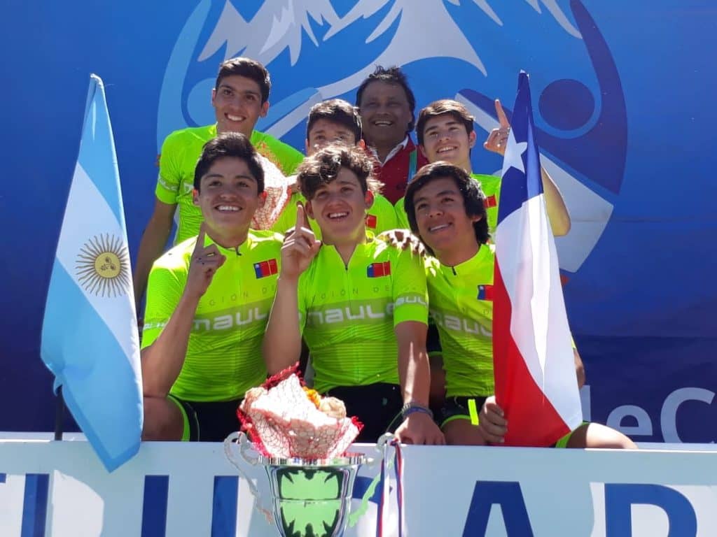 Selección ciclista curicana se tituló campeona en los Juegos Binacionales