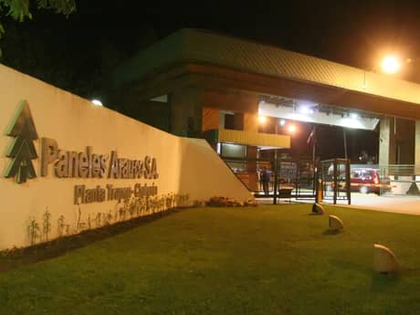 Trabajador de paneles Arauco sufre graves fracturas producto de accidente laboral