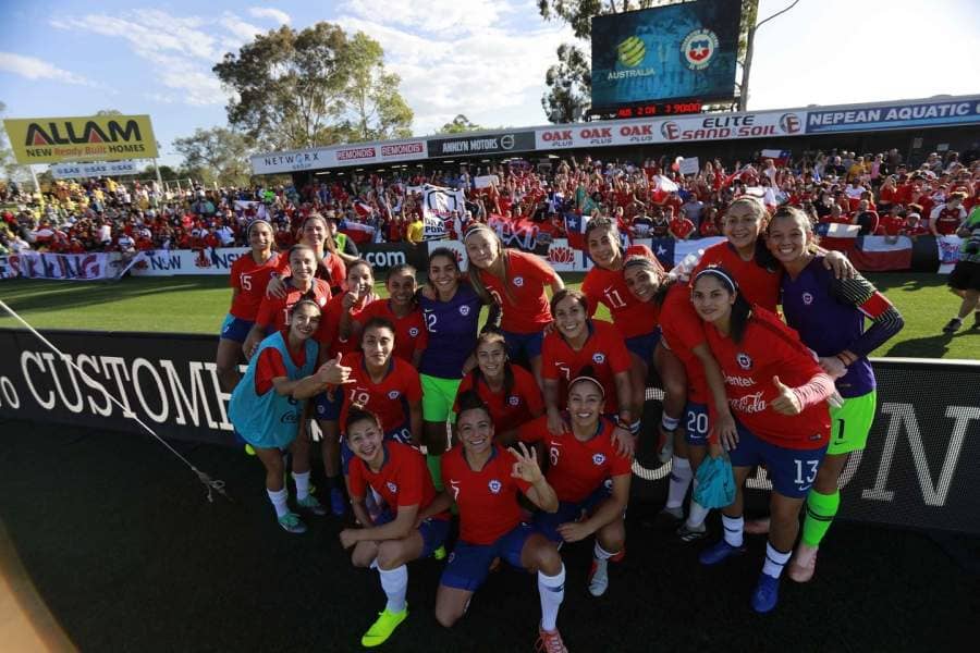 La Roja femenina derrota a la selección de Australia en ajustado partido