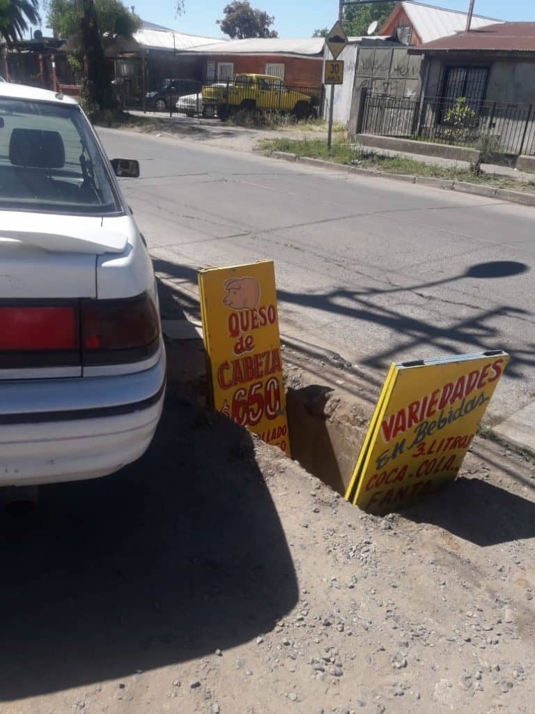 Delincuentes sustrajeron tapa protectora de cables en Villa Foresta
