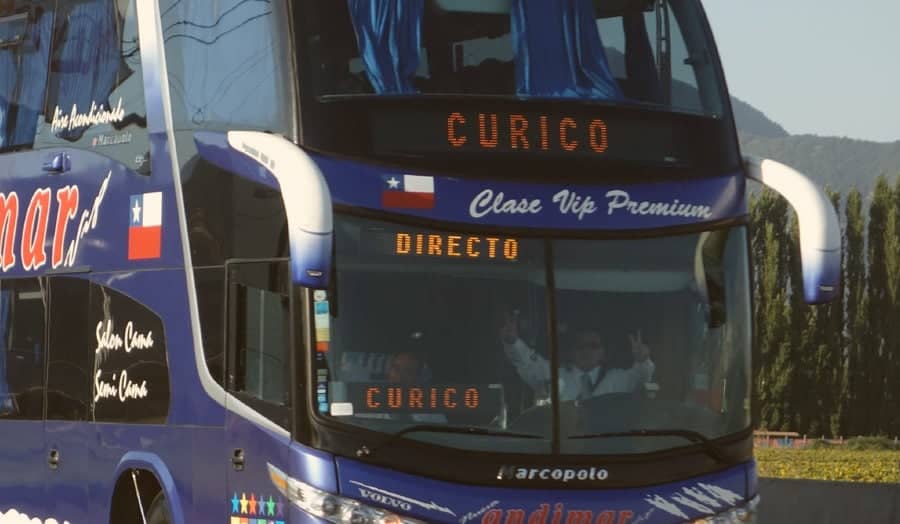 Empresa de buses no responde por extravío de mochila en viaje de Santiago a Curicó