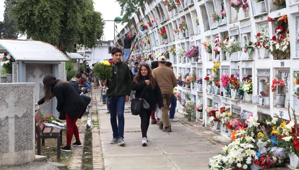 Cementerio Municipal de Curicó no abrirá sus puertas en el Día de la Madre