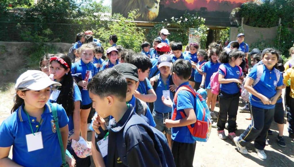 Estudiantes sacrofamilenses visitaron granja educativa