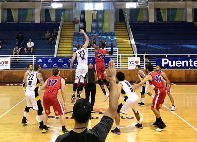 Liceo Curicó cayó ante Quilicura Basket en su visita a la capital
