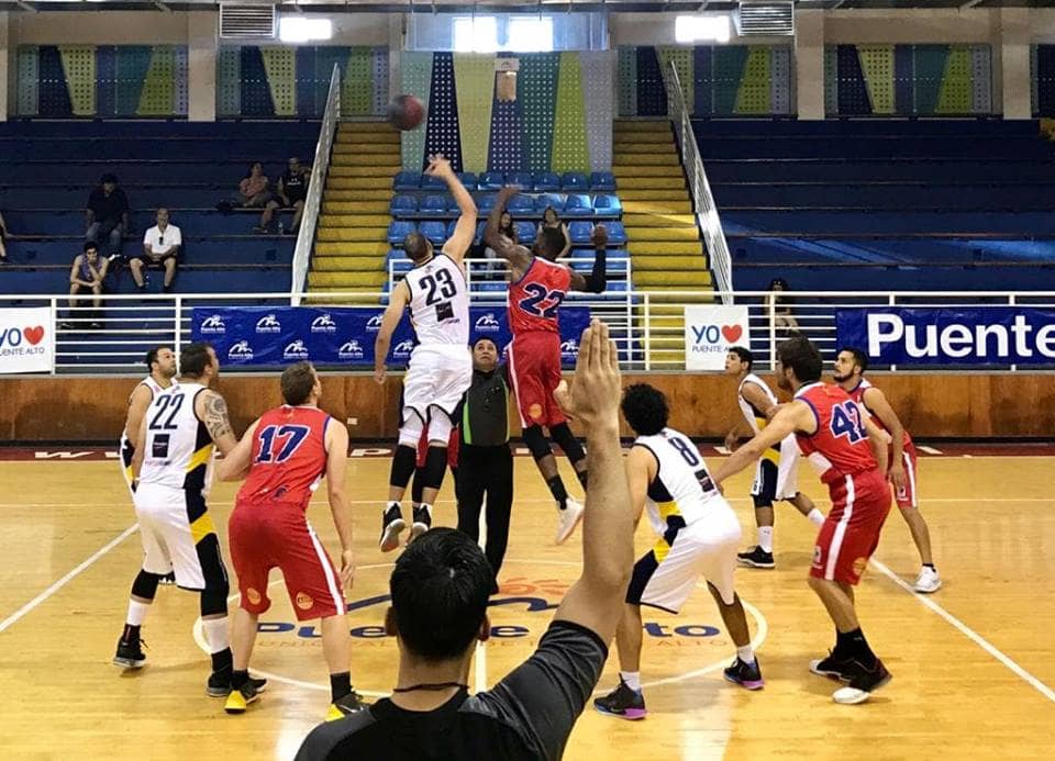 Liceo Curicó cayó ante Quilicura Basket en su visita a la capital