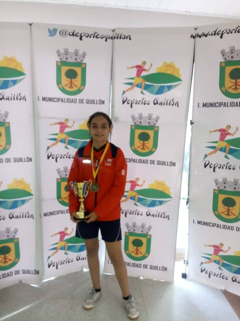 Sofía Pérez obtuvo el primer lugar del Open Nacional de Tenis de Mesa en Quillón
