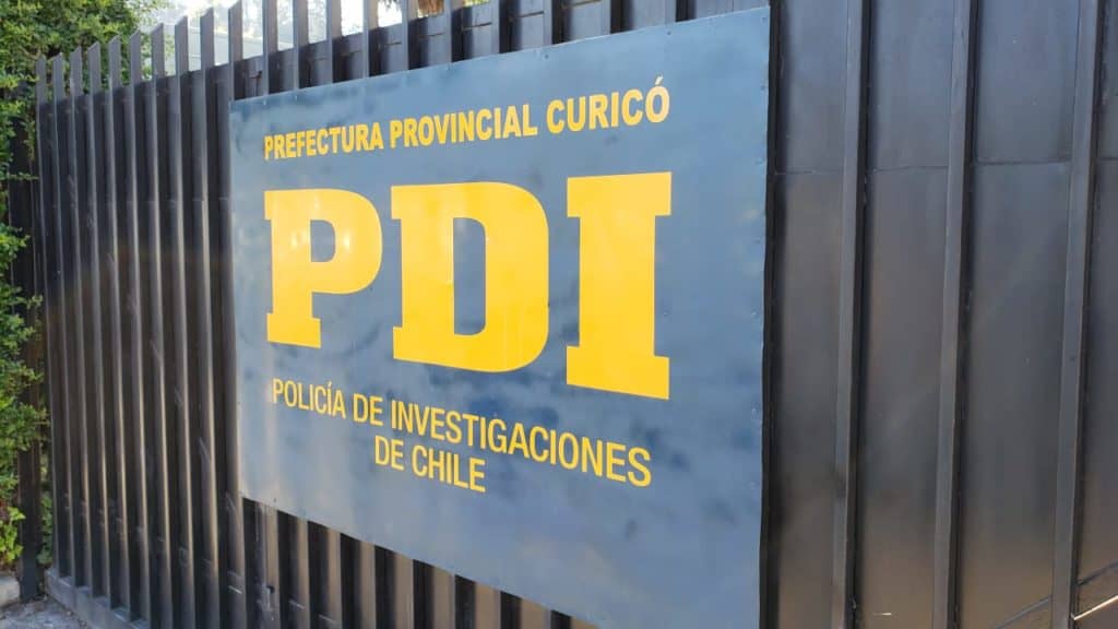 Trabajador denuncia presuntos apremios ilegítimos de funcionario de la PDI de Curicó