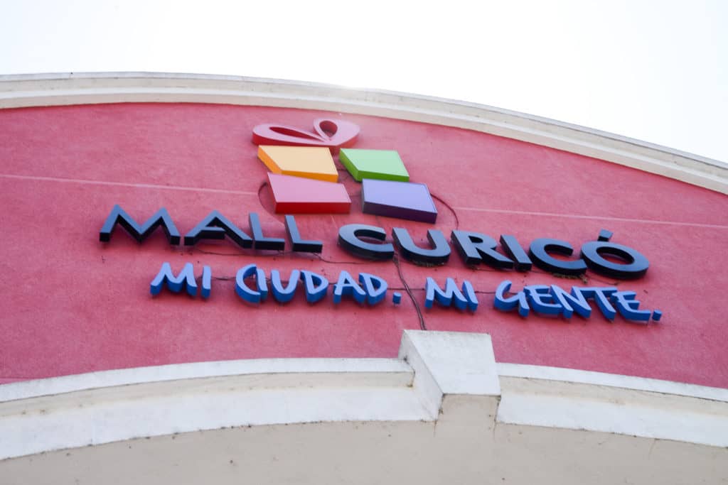 Nostalgia pura: Mall Curicó lanzará feria de anticuarios