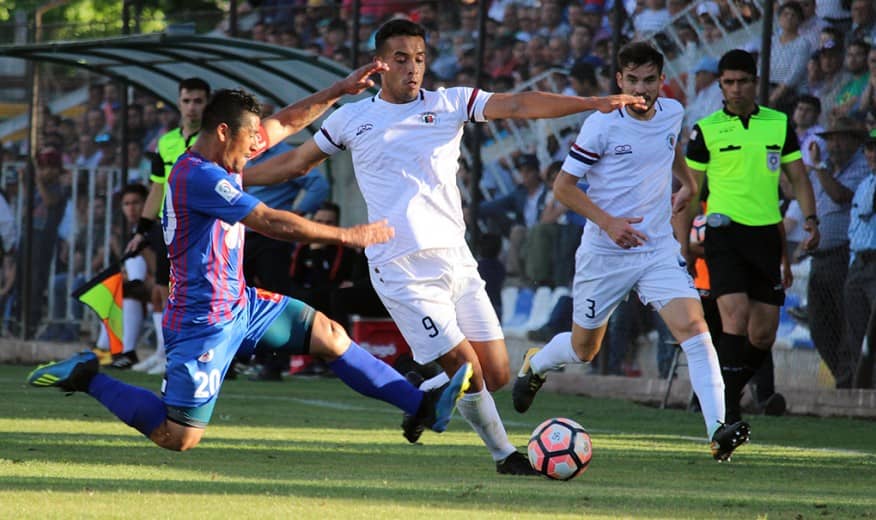 Deportes Santa Cruz recibirá a Santiago Wanderers en La Granja
