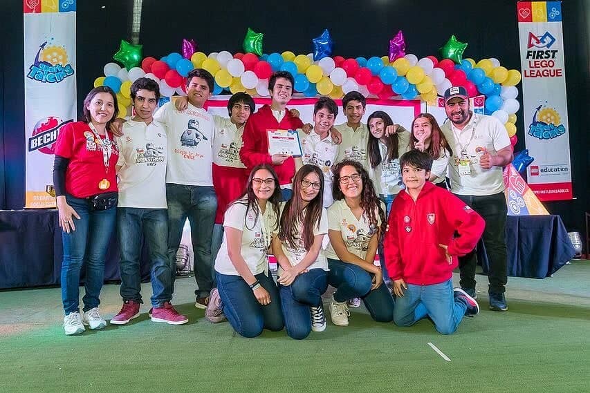 Estudiantes Talquinos representarán a Chile en el Mundial de Robótica