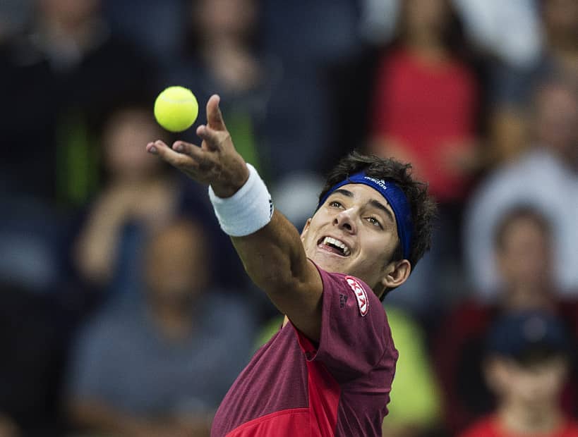 Despertó Austria: Novak sorprendió a Garín y la serie de Copa Davis quedó igualada tras primer día