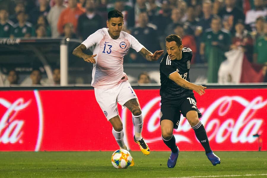 Reinaldo Rueda prueba fórmulas en duelo de "La Roja" ante Estados Unidos