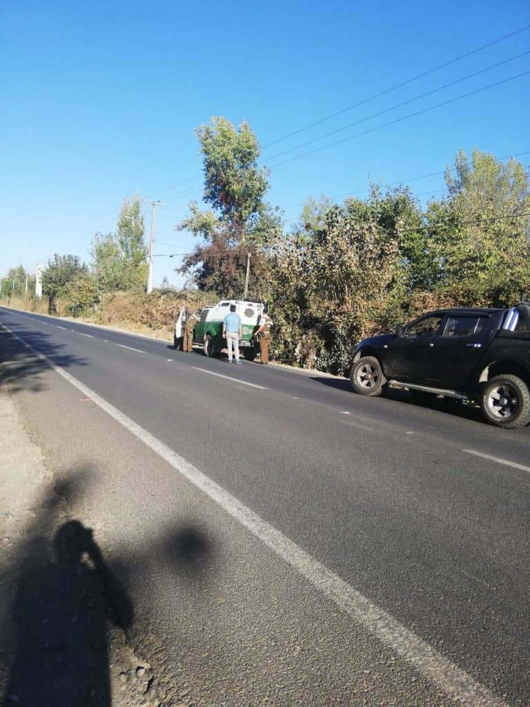 Hombre fue detenido por tocaciones a joven a bordo de minibús en Romeral