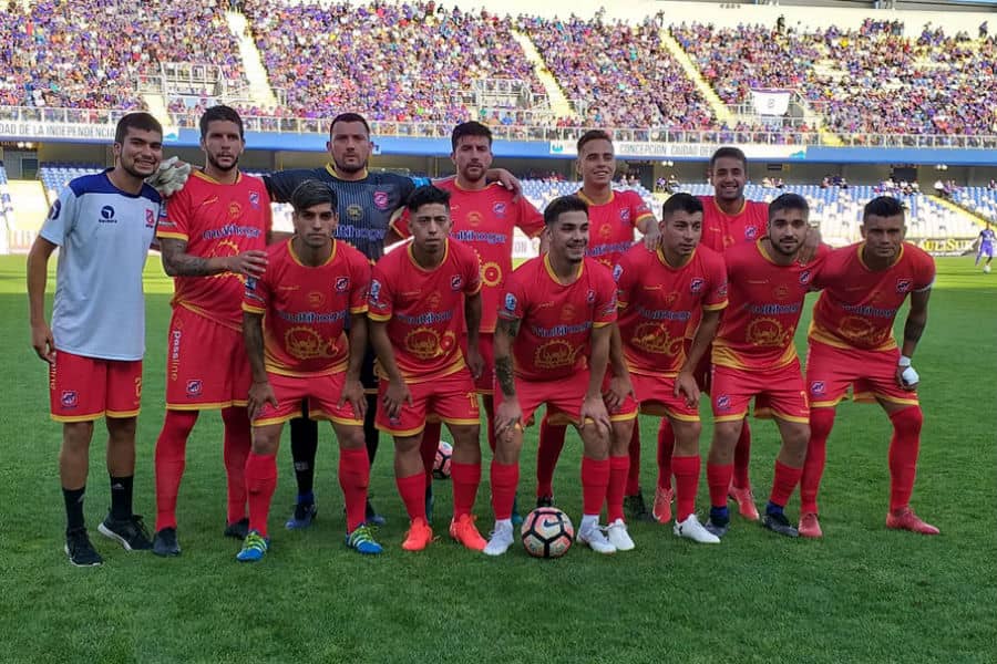 El "Lado B" del Fútbol: Independiente de Cauquenes viajará en bus para jugar contra San Marcos de Arica