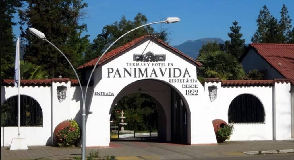 Multan a Resort & Spa Panimávida por discriminación a pareja homosexual