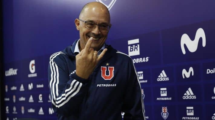 Alfredo Arias fue presentado como nuevo técnico de la U
