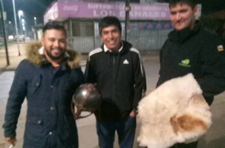 Se recuperaron vestimentas y accesorios vikingos tras noble gesto de trabajador