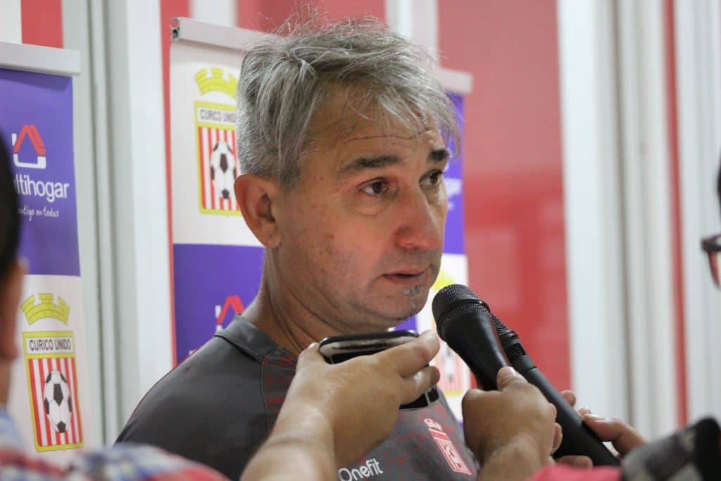 Dalcio Giovagnoli: “De local debemos tener una propuesta más ofensiva”