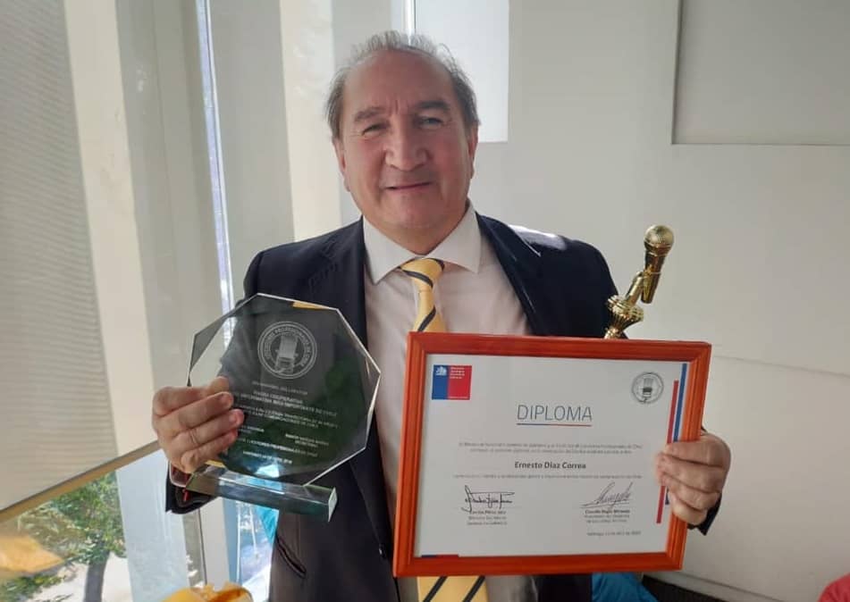 Gobierno y Sindicato de Locutores de Chile distinguieron a Ernesto Díaz Correa por su trayectoria
