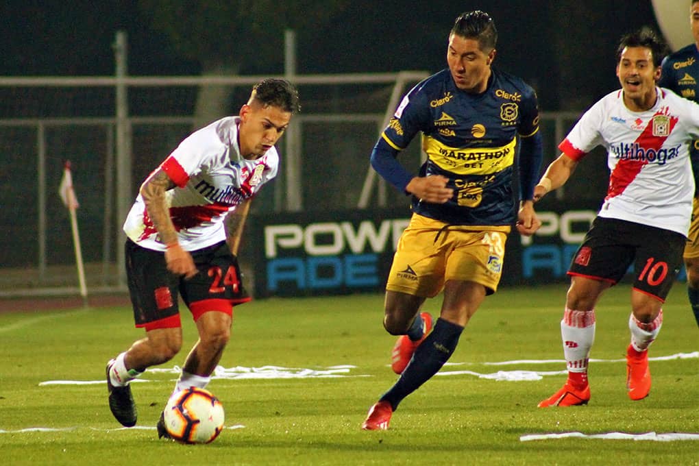 Curicó Unido rescató un punto como local ante un ordenado Everton