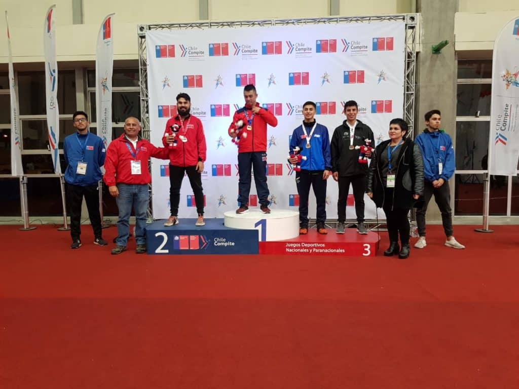 Karate de la región del Maule aportó con dos medallas en los Juegos Nacionales