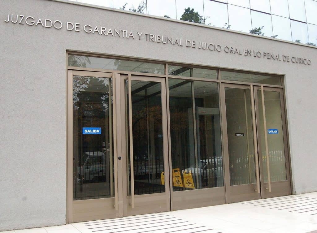 Hombre fue condenado a diez años de cárcel por asesinato en Cesfam Los Aromos de Curicó
