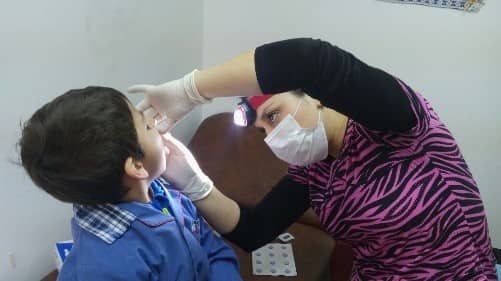 Especialistas destacan la importancia de cuidar la salud bucal desde la infancia