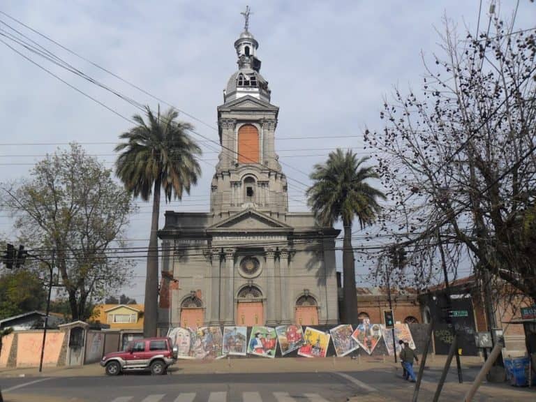 Justicia ordenó investigación por documentos adulterados en licitación para reconstrucción de Iglesia El Carmen