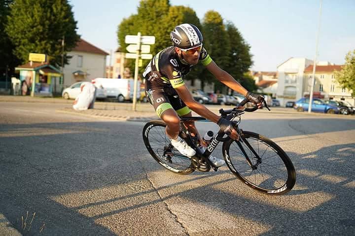 Cristóbal Olavarría tuvo una excelente participación en el Grand Prix de Luneray en Francia