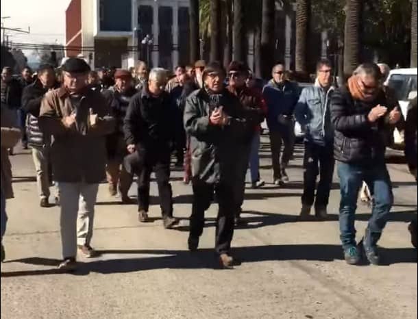 Con marcha en el centro de Curicó terminó primer encuentro de ex alumnos del Liceo Luis Cruz Martínez