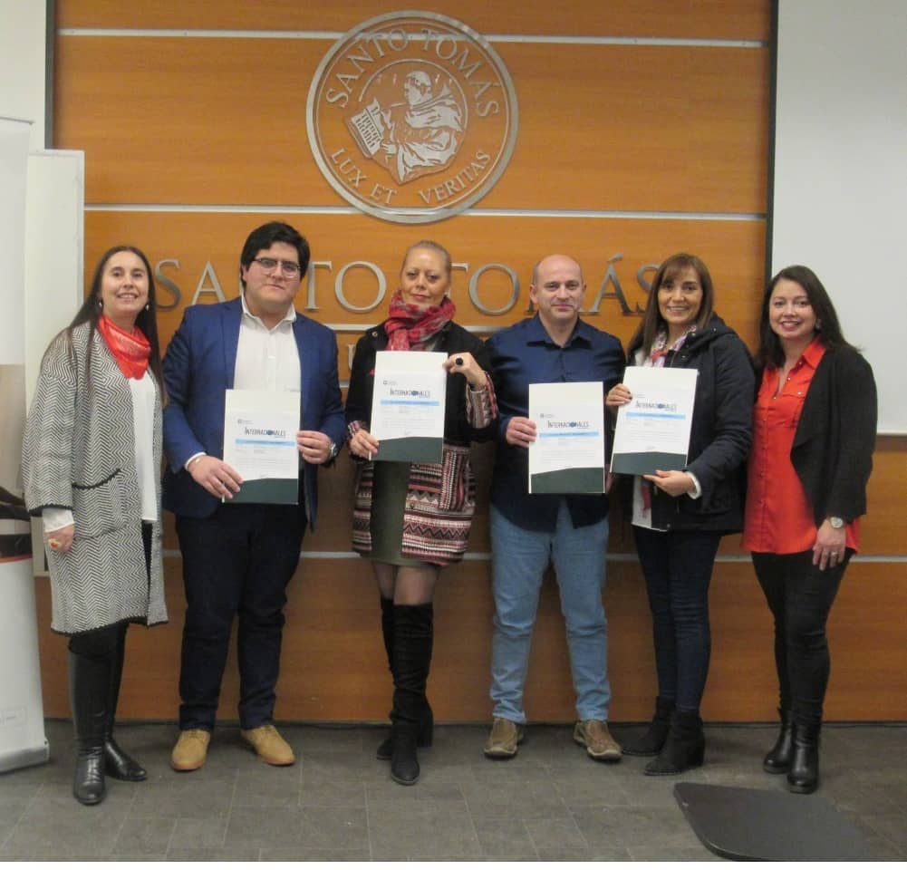 Alumnos de Curicó representaron a la Universidad Santo Tomás en pasantía en México