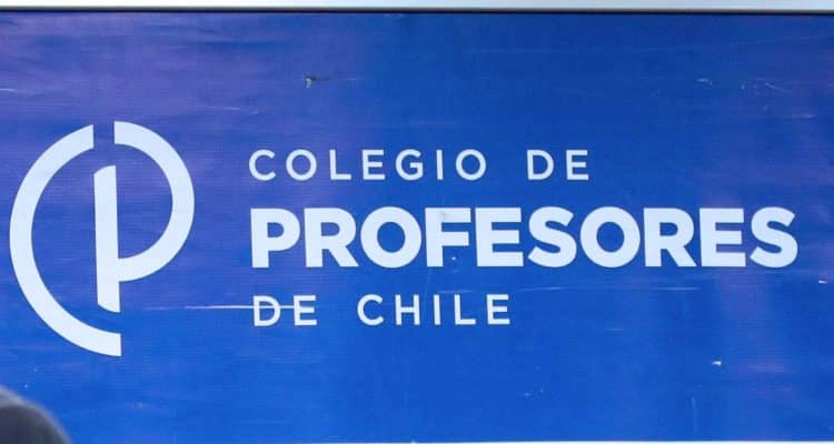Comenzó el paro nacional indefinido convocado por el Colegio De Profesores