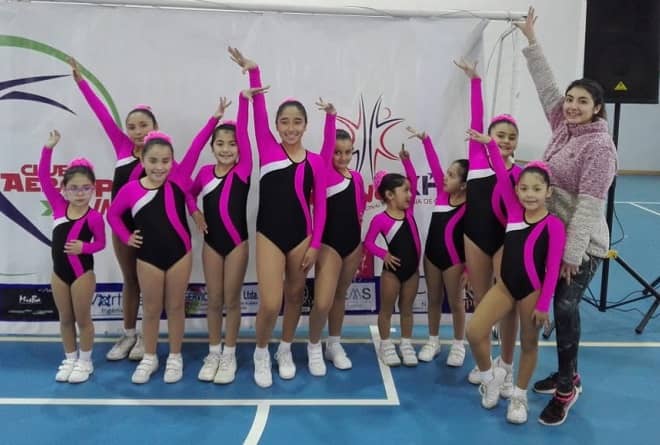 Gimnastas curicanas lograron medallas en Torneo Nacional disputado en Linares