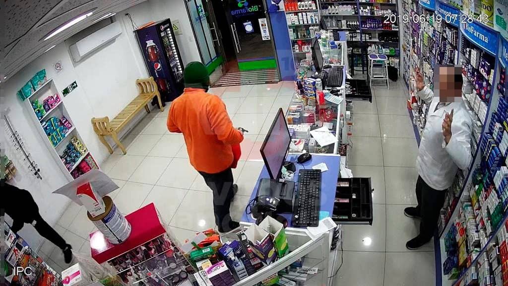 Carabineros detuvo a delincuentes que asaltaron a mano armada una farmacia en Curicó