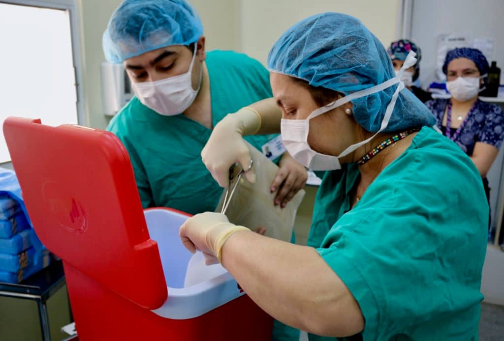 Hospital de Curicó realizó las primeras cirugías con donación de tejidos en la región del Maule