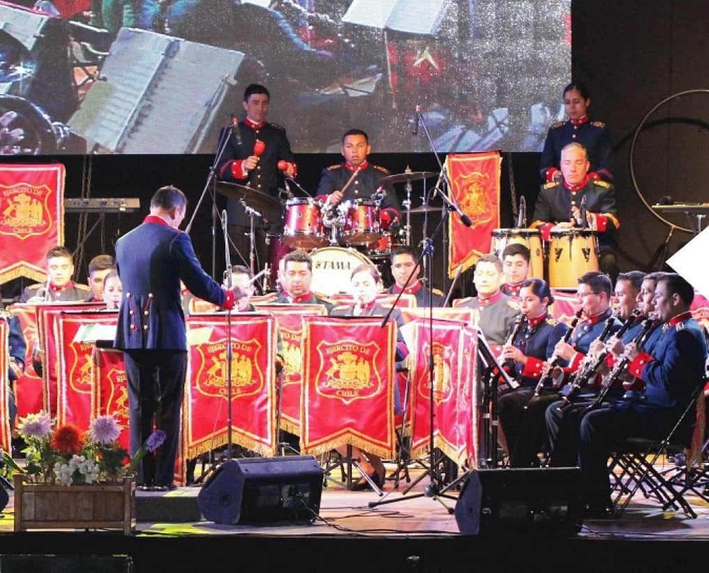 Banda de Concierto del Ejército de Chile y Los Cuatro Cuartos realizarán Gala Musical en Romeral