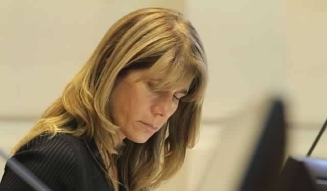 Senadora Ximena Rincón llamó al gobierno a reaccionar frente a informe de vulneraciones en el Sename