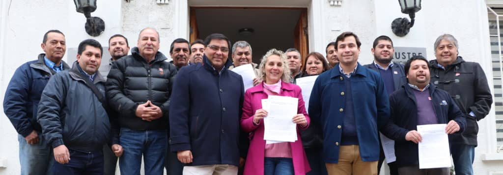 Autoridades y microbuseros iniciaron mesa de trabajo para regular transporte público en Molina