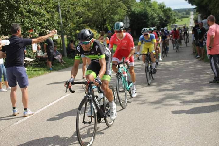 Cristóbal Olavarría obtuvo el segundo lugar en el Grand Prix de Cormoz
