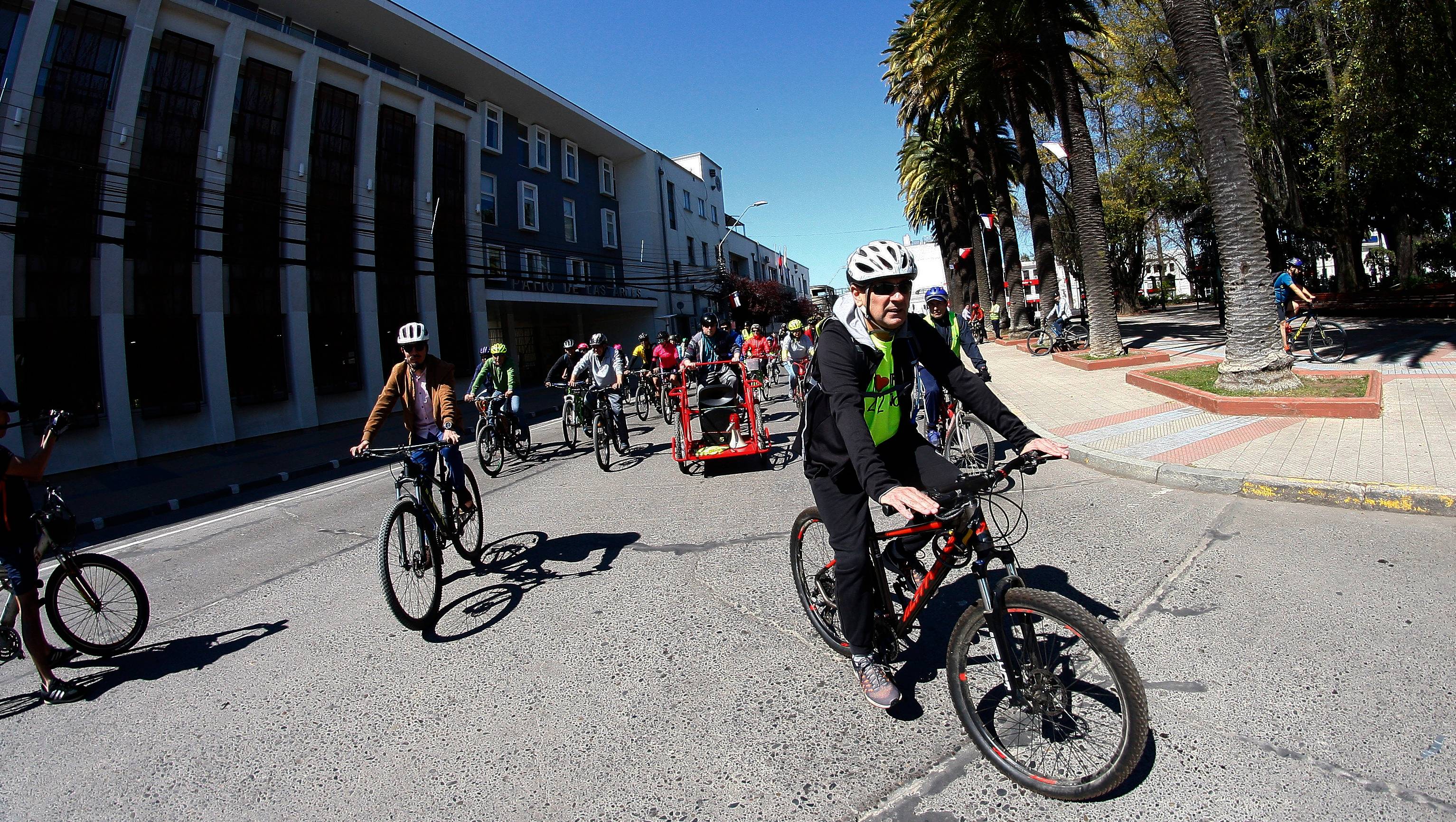 Ciclistas de Curicó celebraron el Día Mundial Sin Automóviles