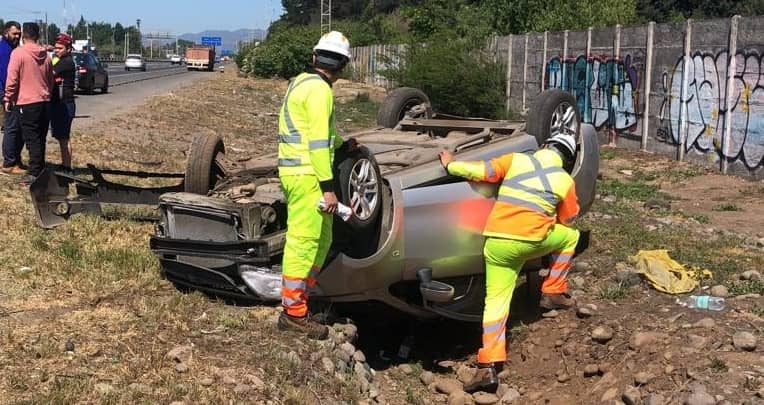 Un lesionado tras accidente de tránsito frente a Curicó