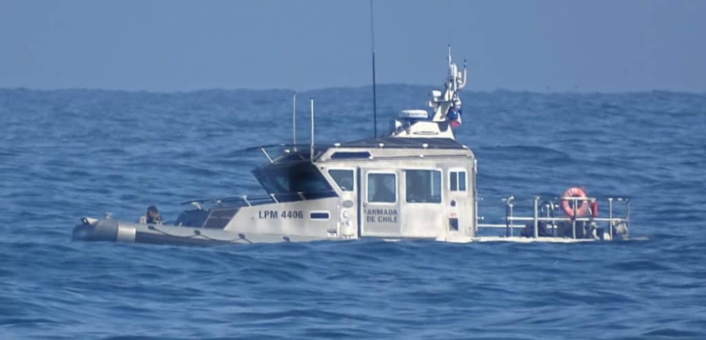 Lancha de la Armada se unió a búsqueda de pescador desaparecido en Boyeruca
