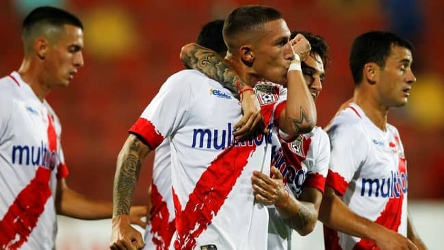 Curicó Unido sigue a la espera: Fútbol nacional fue suspendido para este fin de semana