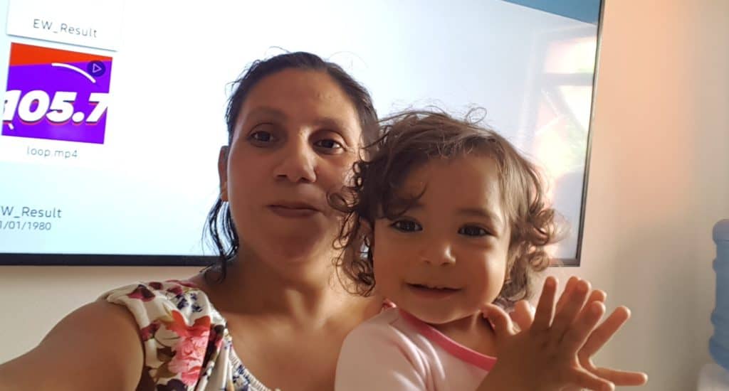 Joven madre de Curicó solicita ayuda para hija con alergia alimentaria