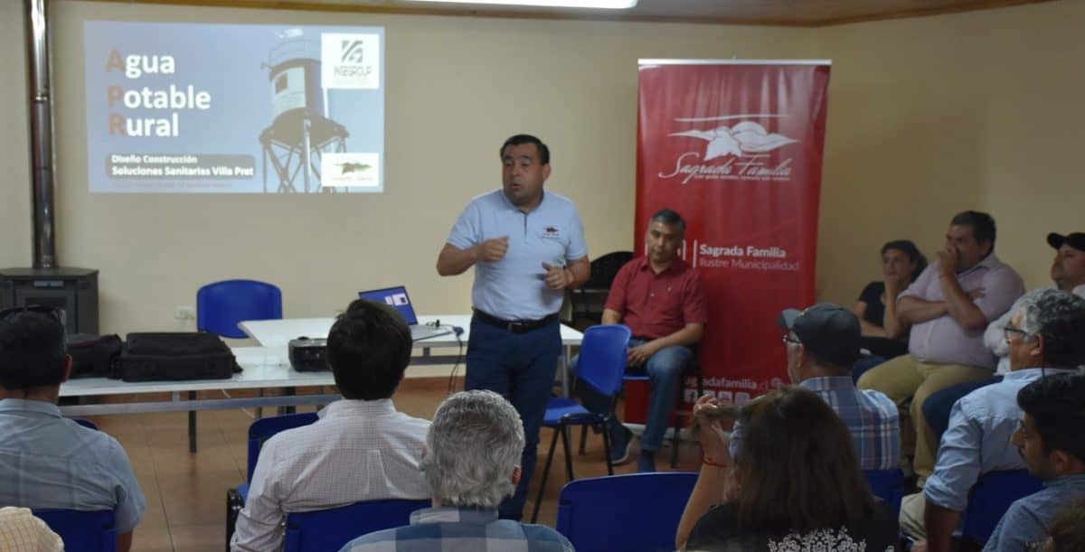 Pobladores de Villa Prat conocieron avances de futuro alcantarillado