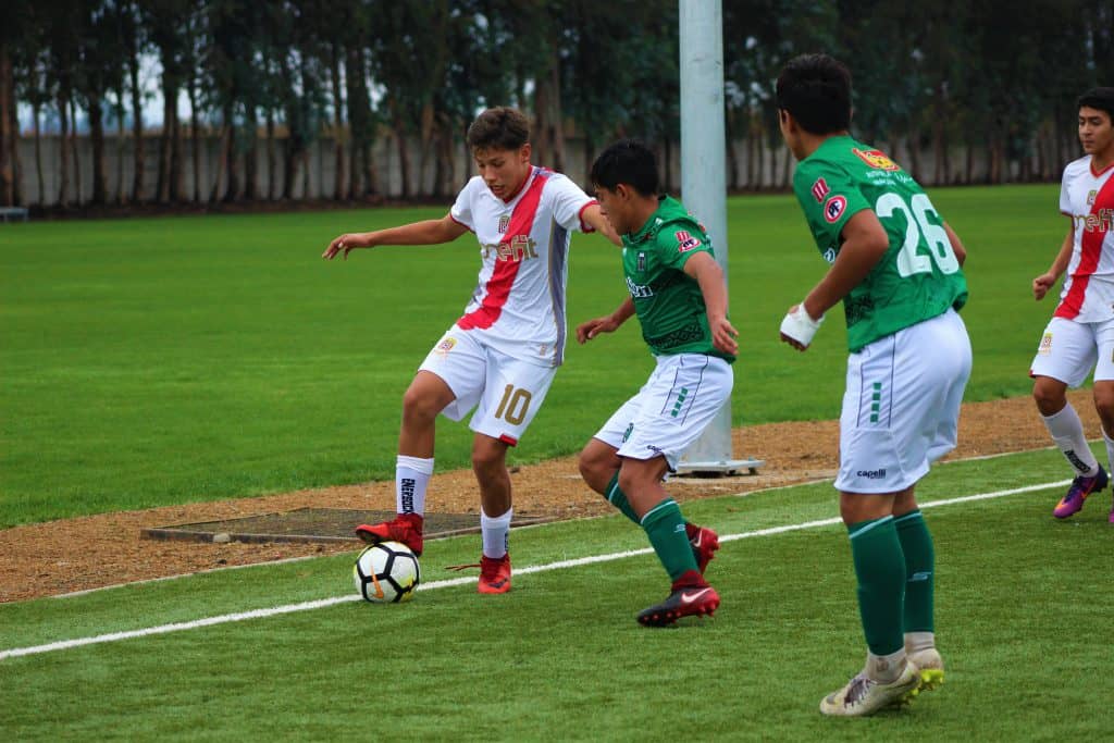Curicó Unido hace un llamado a pruebas masivas en el fútbol joven